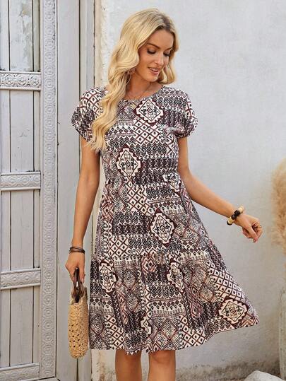 EMERY ROSE Vestido corto casual de cuello redondo con estampado todo sobre para vacaciones de mujer