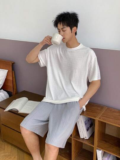 DAZY Conjunto de pijama de camiseta de manga corta y pantalones cortos multicolor para hombre, de verano