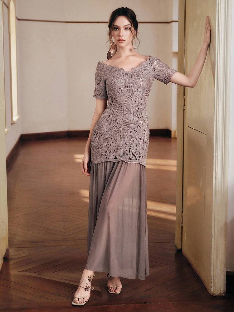 Elegant Women's Off Shoulder Soluble Mesh Fitted A-Line Mini Ruffle Patchwork Dress