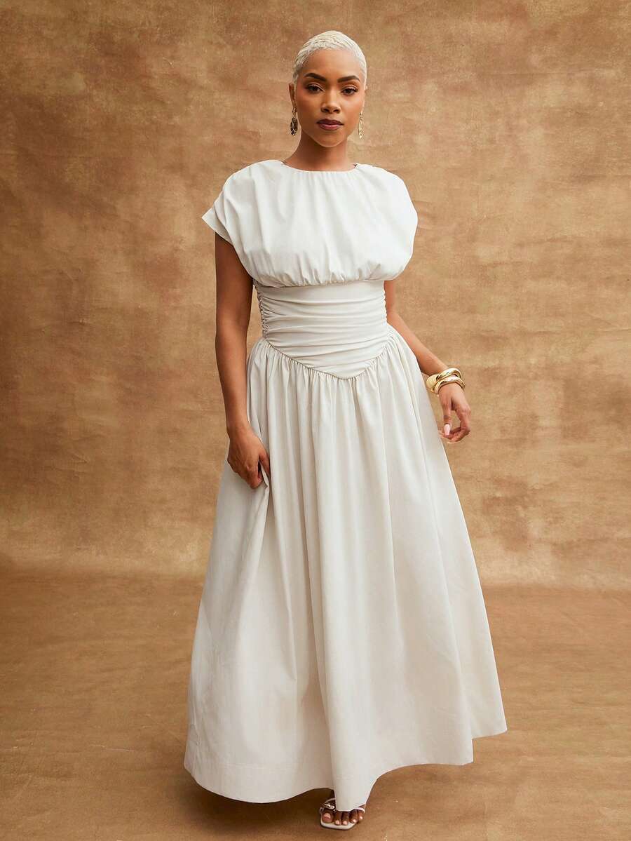 Vixey Đầm maxi dệt trơn cổ tròn xếp ly eo thấp - Màu be - Xem 1