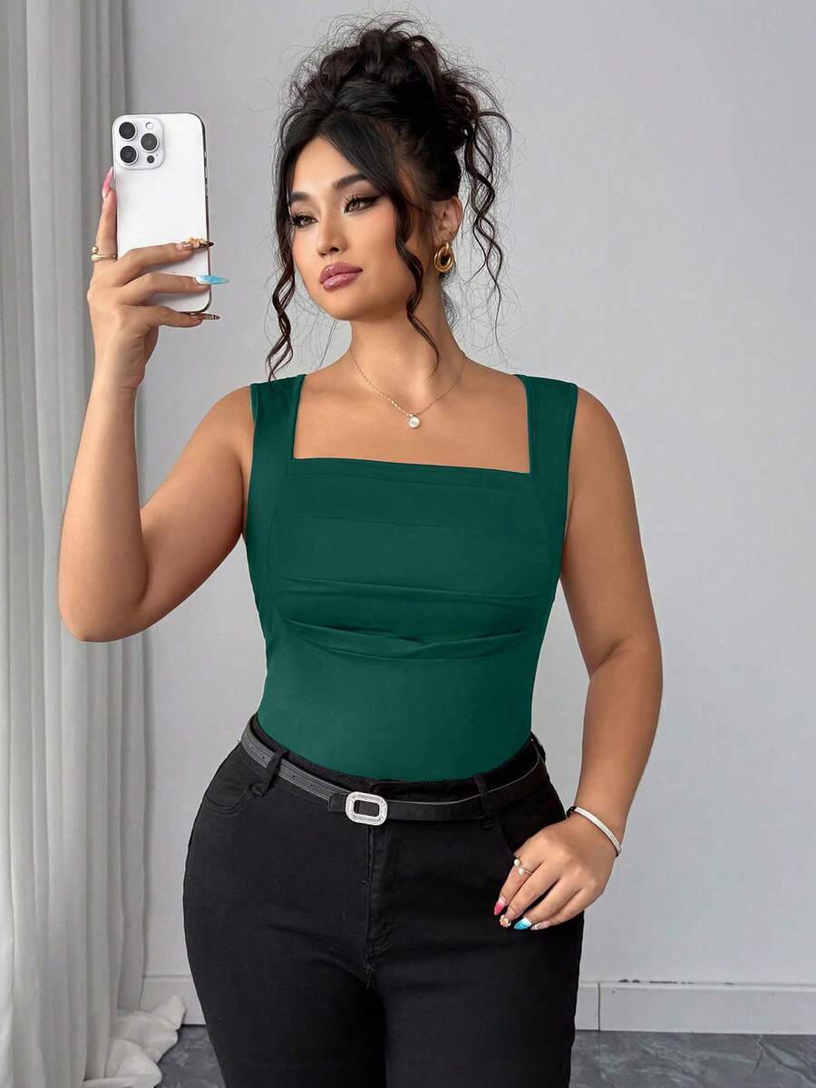 Elenzga Plus Size Women's Fashionable Solid Color Square Neck Camisole Top - Dark Green - View 1