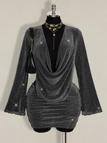 SHEIN ICON 大码女式深V领金色迷你派对连衣裙 - 銀色 - 查看 1