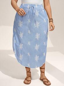 SHEIN LUNE 大码简约印花A字裙 蓝色长裙 夏季裙装 大码休闲裙 夏季女装 曲线蓝色罩衫裙 沙滩罩衫裙 抽绳裙 度假裙 纱笼裙 夏季长款沙滩裙 夏季女装 音乐节 - 藍白色 - 查看 5