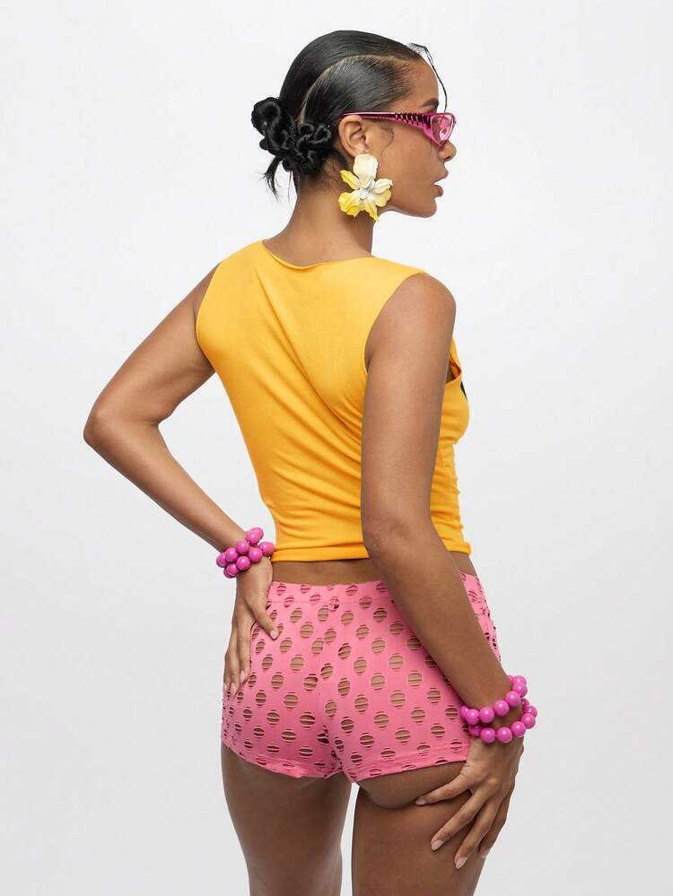 SUMWON WOMEN Yellow Notch Neck Tank With Text Print