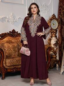 Al Najma 大码女士优雅土耳其风格连衣裙，饰有彩色刺绣 - 紅色 - 查看 5