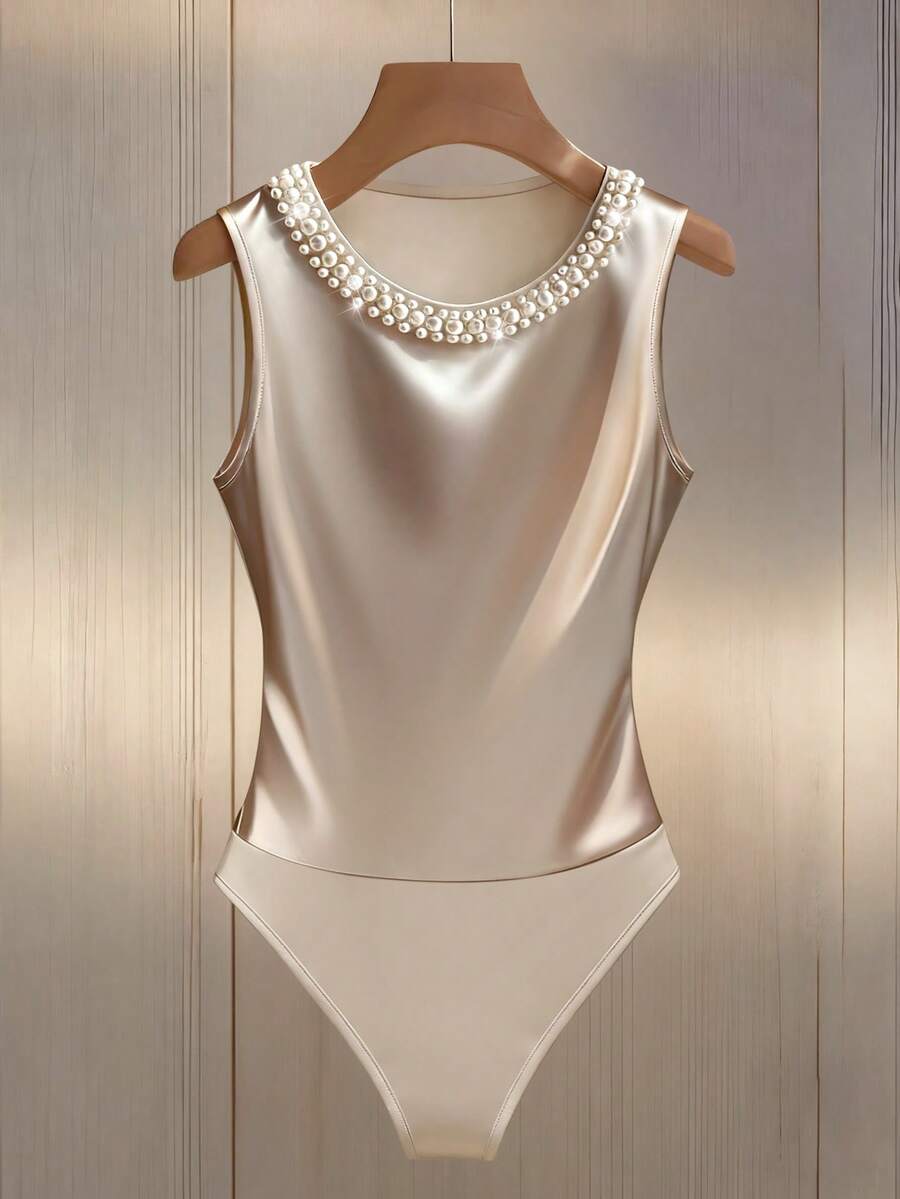 Franclia 极简通勤风圆领针织面料铆钉无袖修身优雅女士连体衣 - 杏色 - 查看 1