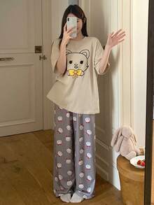 DAZY 2pcs/Set Cute Bear Print Short Sleeve T-Shirt And Pants Women Summer Pajama Set - Beige - View 3