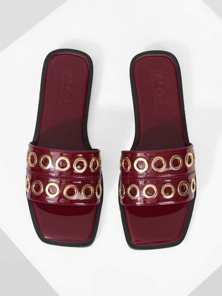 NEW OUTDOOR WOMEN'S FLAT SANDALS SQUARE TOE SLIPPERS WOMEN CASUAL COMFORTABLE PARTY COMMUTING SUMMER WOMEN'S SHOES THICK BOTTOM NON-SLIP SLIPPERS WOMEN FOR CHRISTMAS SPRING SHOES