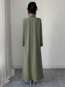 Yasmyna Women's High Neck Long Sleeve Arabic Style Dress With 3D Decor - Green - View 3