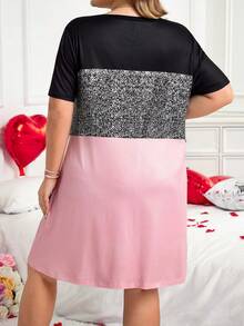SHEIN CURVE+ CURVE PLUS /Ngày Valentine/Bộ jumpsuit cỡ lớn màu trơn, kiểu dáng ôm ngực, có dây đeo vai trong suốt, thiết kế hở lưng. - Nhiều màu - Xem 2