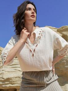 Dazy-Less 女士时尚度假休闲刺绣镂空V领衬衫 - 白色 - 查看 9