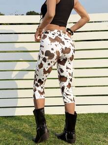 SHEIN EZwear 女士休闲百搭奶牛印花七分紧身裤，适合日常穿着 - 彩色 - 查看 2