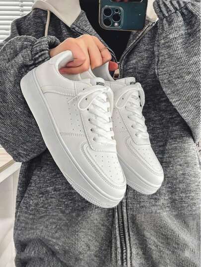 Zapatillas hombre Zapatillas de tenis casuales para hombre, zapatillas blancas para hombre, zapatillas casuales cómodas, zapatillas de PU para hombre, zapatos blancos transpirables, livianos y cómodos, adecuados para viajes, escuela, deportes y carreras casuales.