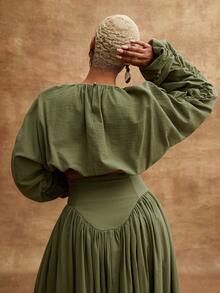 Vixey 100% Cotton Round Neckline Gathered Long Sleeve Cropped Top - Green - View 5