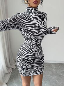 SHEIN PETITE Abito mini casual elegante per vacanze e feste in spiaggia, primavera/estate, da donna, slim fit, a righe nere e bianche, collo alto, maniche lunghe, per donne petite - Bianco e nero - Visualizzare 7