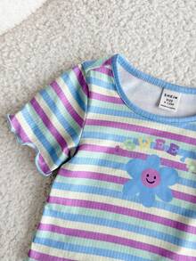 SHEIN 女婴可爱夏季休闲蓝色碎花条纹短袖T恤和裤子套装 - 紫色 - 查看 4