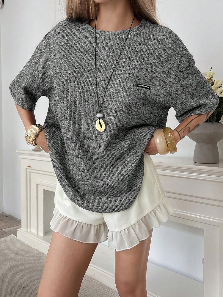 Women's Casual Loose Fit Solid Color Applique Round Neck T-Shirt