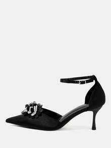 CUCCOO HITCHD Women Pumps Valentine's Day - Black silk - View 2