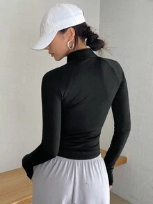 DAZY جاكيت نسائية رياضية كاجوال للتنقل، بتصميم بسيط ذات لون أحادي، طوق عمودي، سحاب، مناسبة للياقة البدنية، خفيفة الوزن، مناسبة لفصلي الربيع والخريف - الأسود - مشاهدة 4