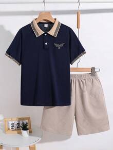 SHEIN 两件套男童套装：经典刺绣撞色领 Polo 衫和运动短裤，适合秋季、春季和夏季穿着，是户外玩耍、上学、街头风、派对和休闲穿着的理想之选。 - 寶藍色 - 查看 3