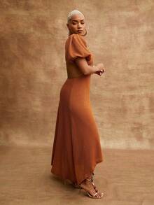 Vixey Knit Jacquard Puff Sleeve Cut Out Open Low Back Dress - Brown - View 4