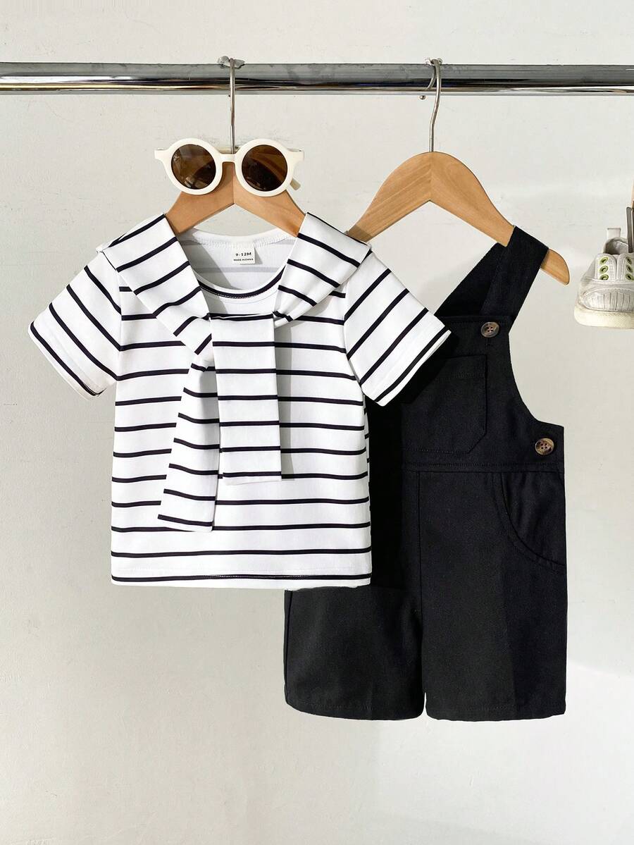 SHEIN Playful Pals 男婴休闲多功能舒适雨衣三件套，包含条纹圆领短袖T恤和可调节牛仔背带裤，适合通勤、上学、度假、运动、春夏季节穿着，尺码6个月至3岁，儿童服装，婴儿服装，幼儿T恤，幼儿背带裤 - 黑色 - 查看 1