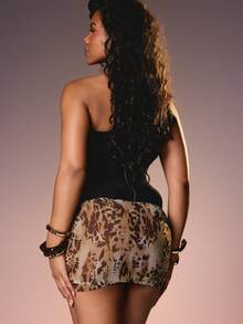 MISSGUIDED 豹纹迷你裙，褶皱修身短款，动物图案，休闲派对夜店装扮，秋冬时尚下装 - 咖啡棕 - 查看 3