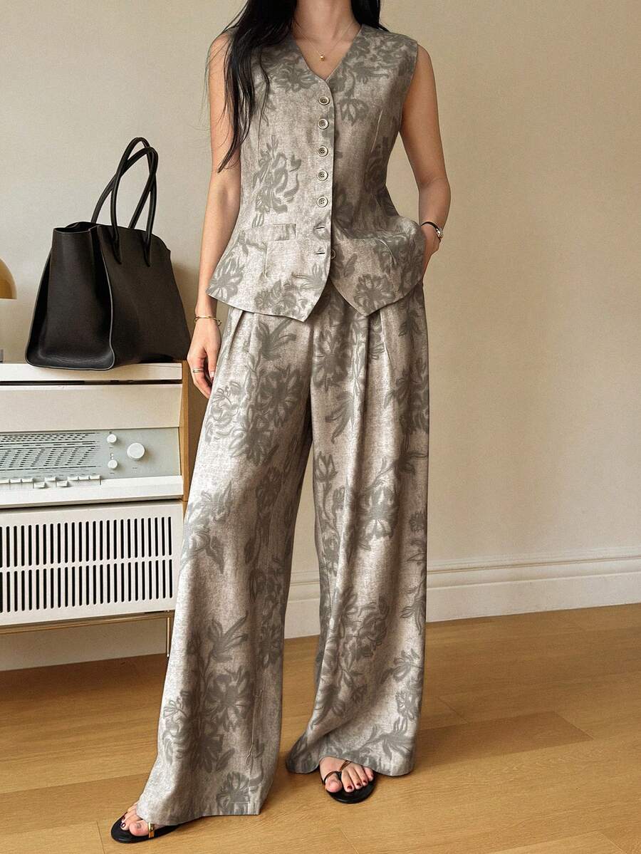 DAZY 女士纹理印花V领收腰背心和宽松阔腿裤两件套休闲优雅套装 - 卡其色 - 查看 1