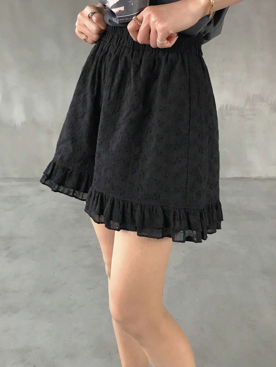 FRIFUL 女士夏季休闲网纱刺绣荷叶边短裤 - 黑色 - 查看 1