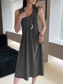 EMERY ROSE Đầm midi nữ màu trơn cổ chữ V xếp ly, kiểu dáng thường ngày, phù hợp cho các buổi hẹn hò và đi chơi. - Màu xám đen - Xem 7