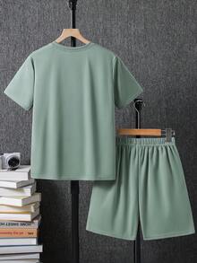 SHEIN 2件套青少年男童休闲3D字母印花圆领短袖T恤和短裤，绿色，适合上学、郊游、约会、聚会、运动、春夏穿着 - 綠色 - 查看 3