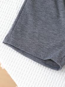 SHEIN Playful Pals 3件套男婴/男女通用婴儿幼儿新生儿0-3岁条纹圆领露肩背心带口袋和短裤，易于穿脱，百搭夏季套装，男婴套装，度假休闲套装 - 彩色 - 查看 4