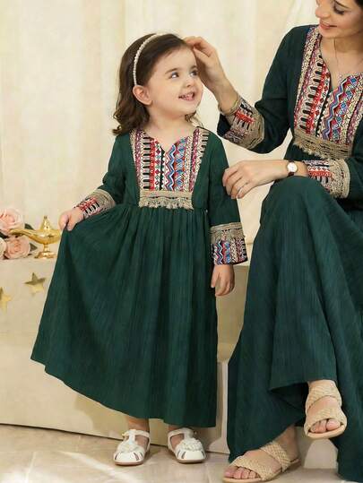 SHEIN Baby Girls Casual Pattern Dress, Suitable For Spring, Summer, Autumn, Home, Outdoor, Holiday, Party, Daily Wear