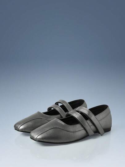 CUCCOO GRLICON Women's Hook And Loop Decor Flat Loafers