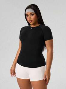 Rhythm Era Easithlete Women's Solid Color Raglan Short Sleeve Seamless Sports T-Shirt Plus Size Active Wear Tops Curve Activewear Tops Curve Women's Workout Shirts Curve Workout Tops Plus Size Workout Shirt Curve Women's Workout Shirts - Black - View 3