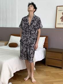 DAZY 男士夏季印花短袖衬衫短裤睡衣套装 - 彩色 - 查看 4