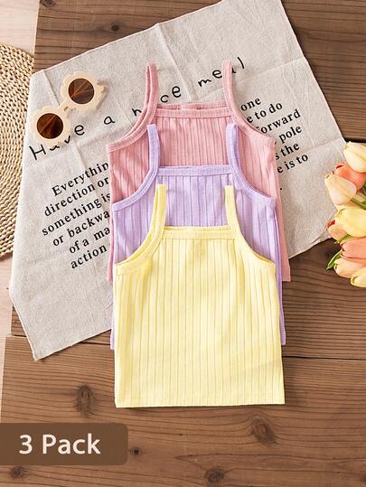 SHEIN 3件套女婴提花吊带背心。无袖设计，清爽透气，可爱时尚，马卡龙粉彩色系，甜美明亮，百搭实用。面料柔软舒适，休闲可爱风格，适合春夏外出、户外玩耍、度假、日常穿着和旅行。