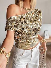 Siren Gaze 华丽金色亮片上衣，女士秋季服装，2025秋冬必备单品，不对称领口闪亮上衣，散发着复古富贵气息，是万圣节/圣诞节/新年/沙特国庆日的理想之选，也是派对/外出/通勤/约会的完美之选，尽显优雅奢华时尚风范。 - 金色 - 查看 6