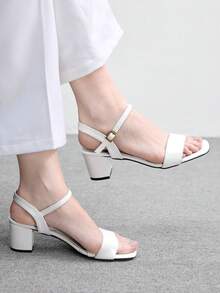 CUCCOO BIZCHIC Sandalias de tacón medio con punta cuadrada, elegantes, casuales y cómodas, de estilo slip-on para mujeres, adecuadas para el lugar de trabajo, el trayecto, citas, ocasiones formales y fiestas - Beis - Ver 1