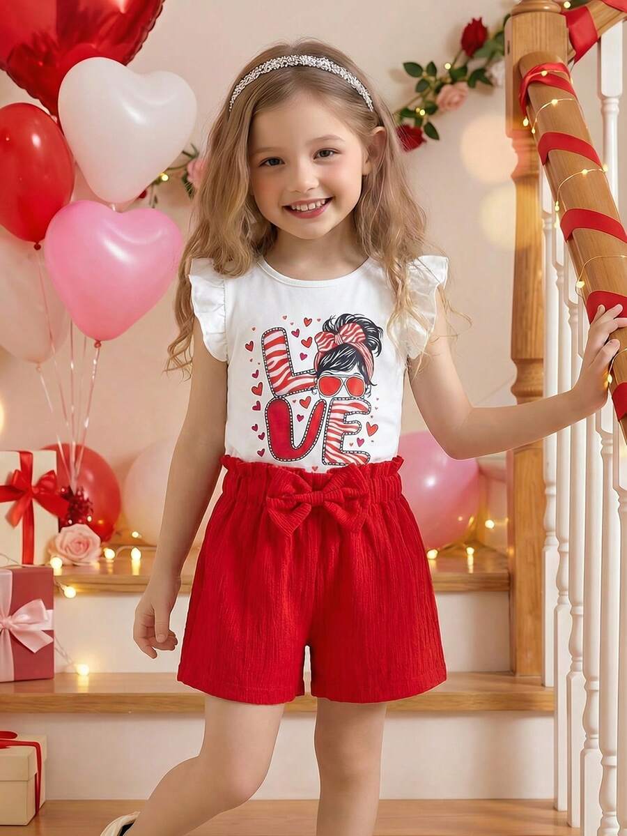 SHEIN 2 件套年轻女孩夏季套装，带情人节图案短袖圆领 T 恤和直腰抽绳短裤，简约休闲日常装 - 紅色 - 查看 1