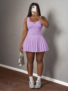 Slaydiva 新款春夏休闲基础款U领露背背心，饰有黑色标签和白色文字；百褶裙，包括短裤和阔腿裤；白色针织面料女士迷你连衣裙 - 淡紫色 - 查看 10