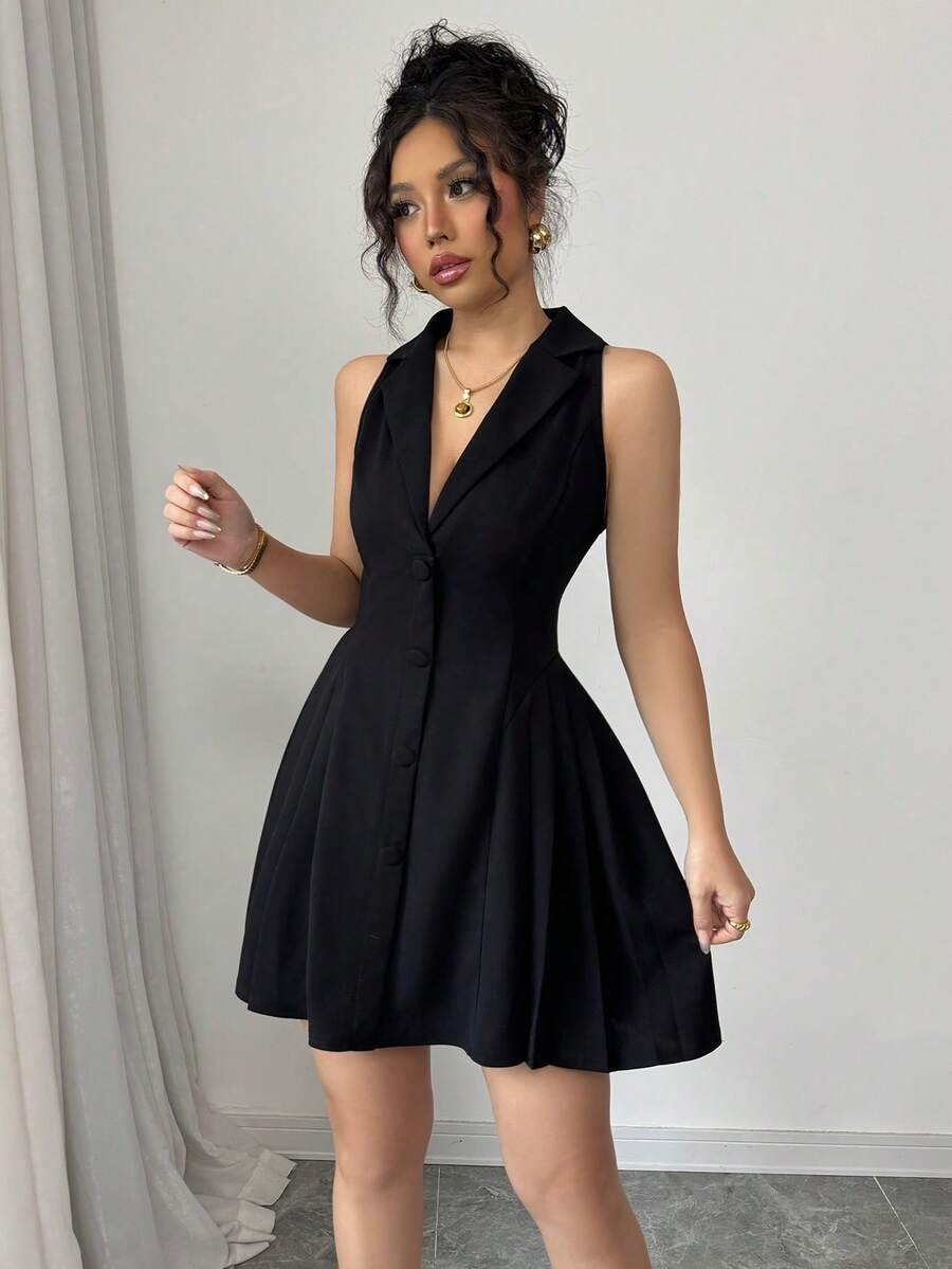 SHEIN PETITE 新款休闲优雅度假沙滩派对深V领无袖收腰黑色迷你连衣裙，女士，春夏款 - 黑色 - 查看 1