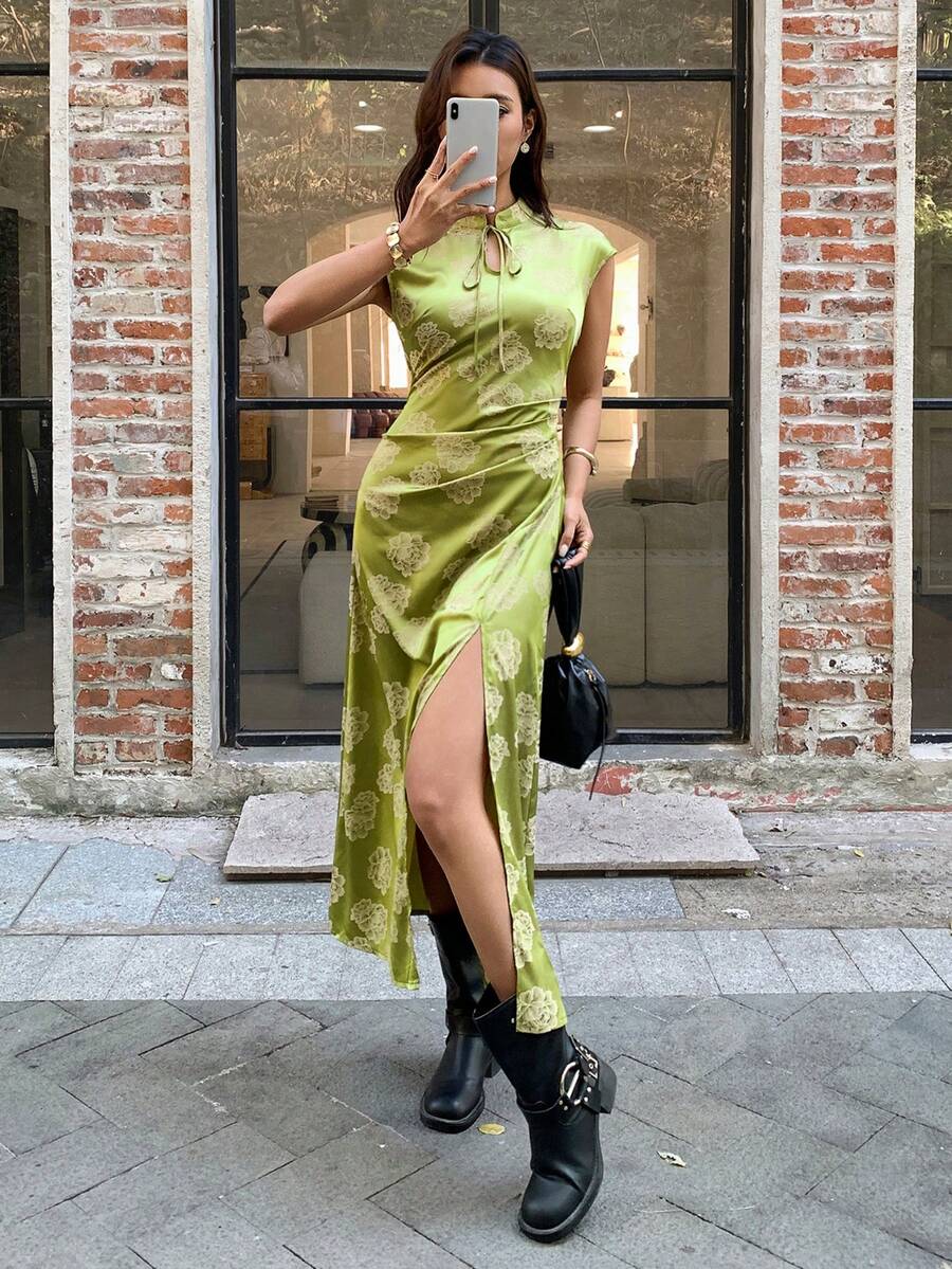 EastFlair New Chinese Style Green Jacquard Long Dress - Green - View 1