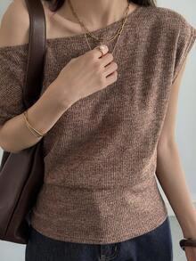 DAZY Women's Fashionable Casual Oblique Shoulder Knit T-Shirt - Brown - View 3