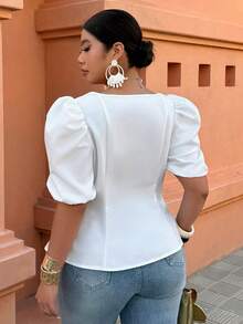 EMERY ROSE 大码女士优雅方领泡泡袖收腰A字珍珠纽扣装饰衬衫，春夏款 - 白色 - 查看 2