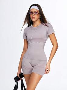 SHEIN Sports Women's Dusty Mauve Short‑Sleeve Seamless Top With Biker Shorts, Breathable Seamless Knit, Sculpting Fit For Yoga & Training, Seamless Activewear Set - Purple - View 7
