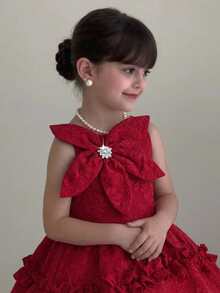 SHEIN Elegant Red Satin Traditional Wedding Dress For Girls,Sleeveless 3D Floral Jacquard Party Frock With Rhinestone Bow And Tiered Ruffle Hem For Toddler - Blue and White - View 1