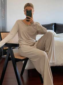 DAZY Women's Minimalist Soft Knit Lace Patchwork Pajama Set - Khaki - View 4