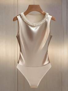 Franclia 极简通勤风圆领针织面料铆钉无袖修身优雅女士连体衣 - 杏色 - 查看 3