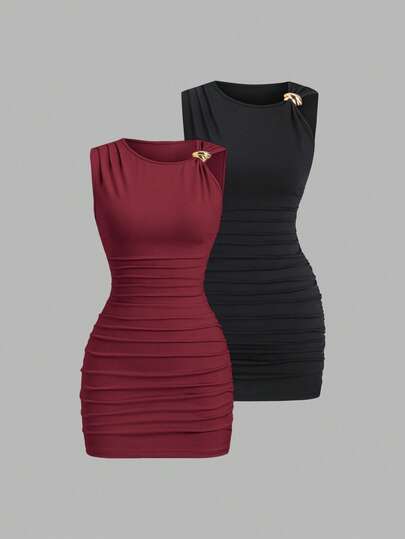 Sweetra Women's Fashionable 2 Pieces Set, Metal Decor Twist Asymmetric Fitted Casual Commuter Versatile Mini Dress Ruched Dresses Sleeveless Dresses Women Sleeveless Tops